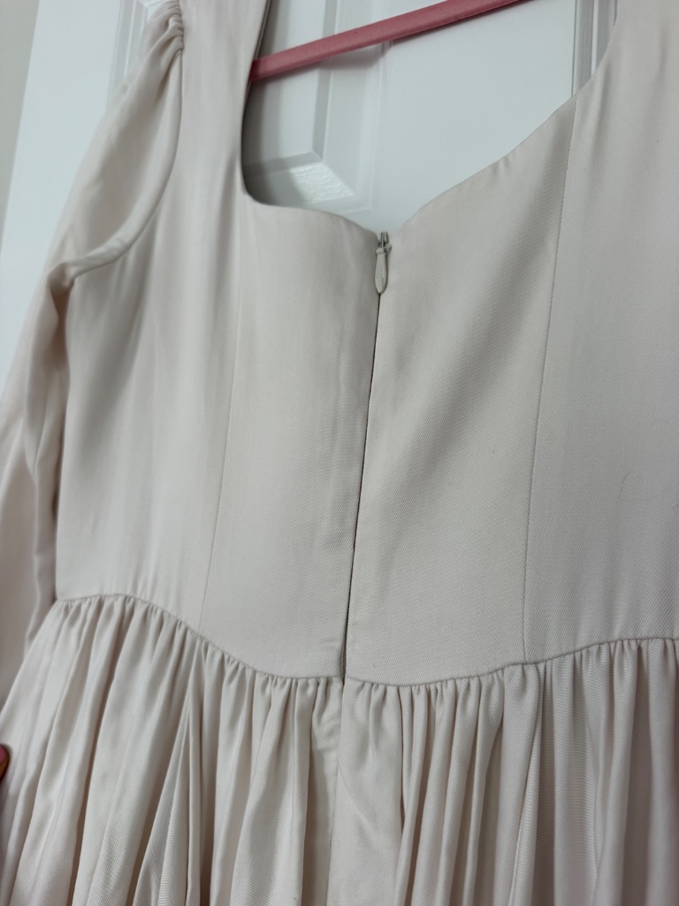 The Roofer’s Granddaughter Wedding / Ceremony Dress Size Uk 12 / Us 8 — image 4 of 8